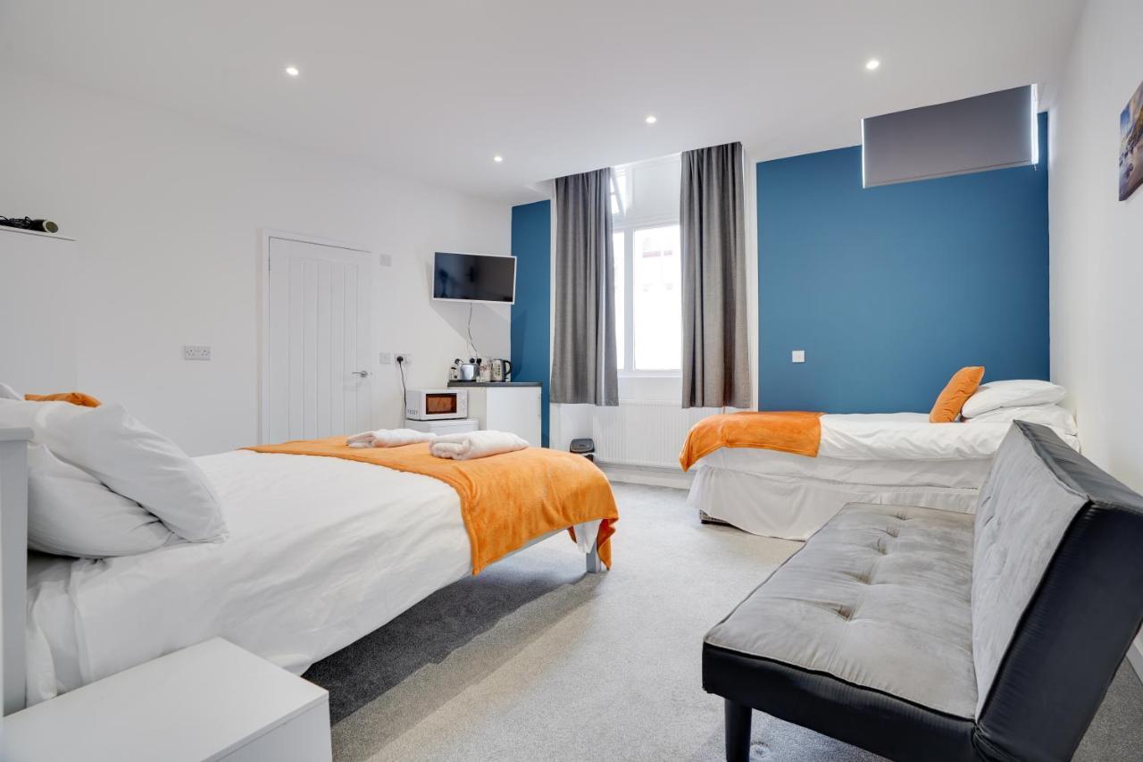 Homesly Guest Rooms, Comfortable En-Suite Guest Rooms With Free Parking And Self Check-In Berwick Upon Tweed Exterior foto